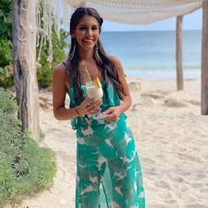 Meet your Posher, Rae